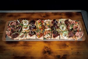 Пинса Романа кетъринг меню